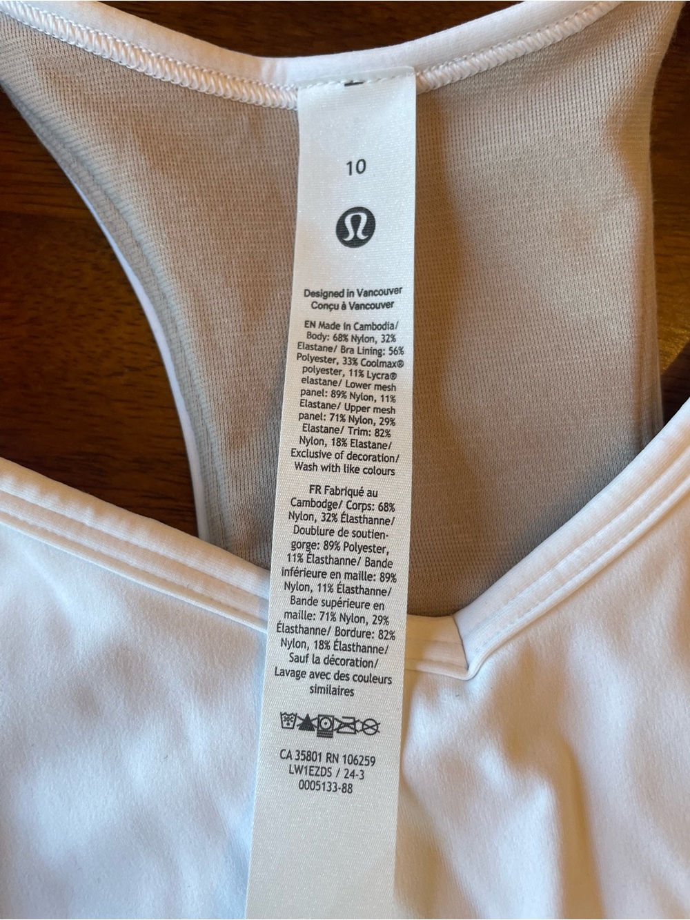 Lululemon Waist-Length V-Neck Tennis Tank White NWT Size 10 Racerback - Picture 3 of 6